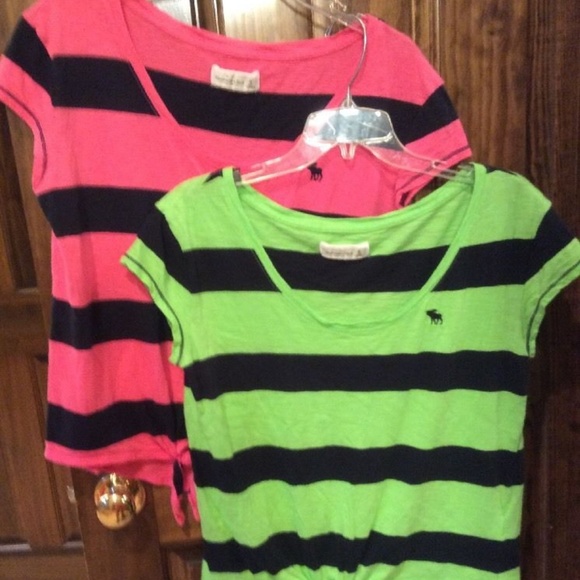 SOLD-2-Abercrombie & Fitch Med S/S Striped Tops - Picture 1 of 8